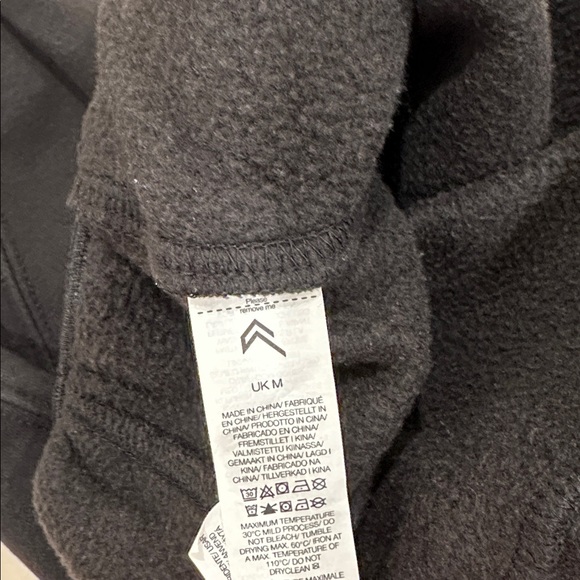 Oner Active Black Foundation Joggers (M) - Picture 11 of 13